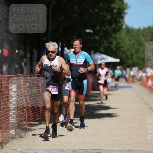 07.09.2025 - 19. Norderstedt Triathlon Michael Strokosch http://msf.ph/oto/8766256 07.09.2025 13:21:33 Laufen 220, 249, 301, 318, 338, 1298 meine-sportfotos.de