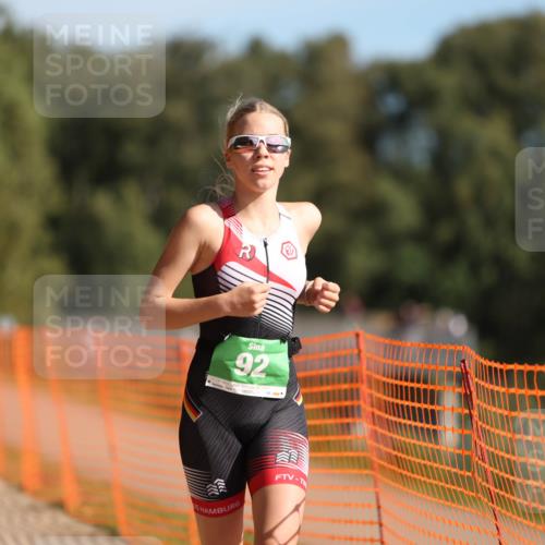 07.09.2025 - 19. Norderstedt Triathlon Michael Strokosch http://msf.ph/oto/8766263 07.09.2025 10:49:56 Laufen 92, 664, 1118 meine-sportfotos.de