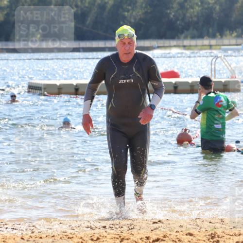 07.09.2025 - 19. Norderstedt Triathlon Luisa Fischer http://msf.ph/oto/8766285 07.09.2025 15:10:22 Schwimmen 380, 421 meine-sportfotos.de