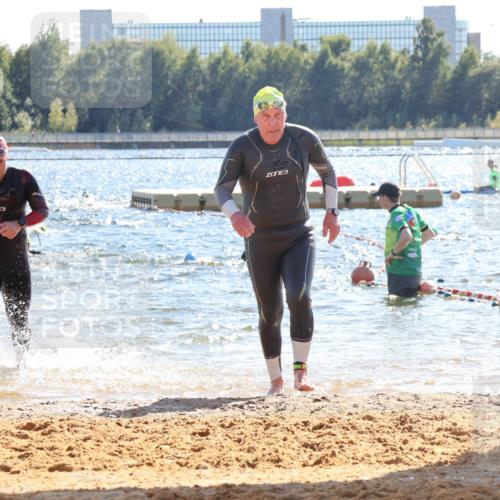 07.09.2025 - 19. Norderstedt Triathlon Luisa Fischer http://msf.ph/oto/8766300 07.09.2025 15:10:23 Schwimmen 380, 421, 1515 meine-sportfotos.de