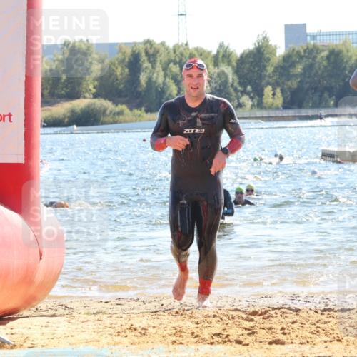 07.09.2025 - 19. Norderstedt Triathlon Luisa Fischer http://msf.ph/oto/8766312 07.09.2025 15:10:25 Schwimmen 380, 421, 1515 meine-sportfotos.de