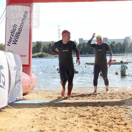 07.09.2025 - 19. Norderstedt Triathlon Luisa Fischer http://msf.ph/oto/8766338 07.09.2025 15:10:27 Schwimmen 380, 421, 1515 meine-sportfotos.de
