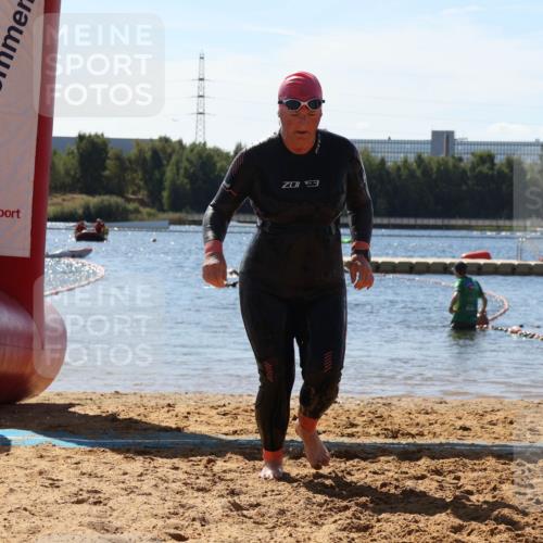 07.09.2025 - 19. Norderstedt Triathlon Luisa Fischer http://msf.ph/oto/8766358 07.09.2025 12:39:09 Schwimmen 328 meine-sportfotos.de