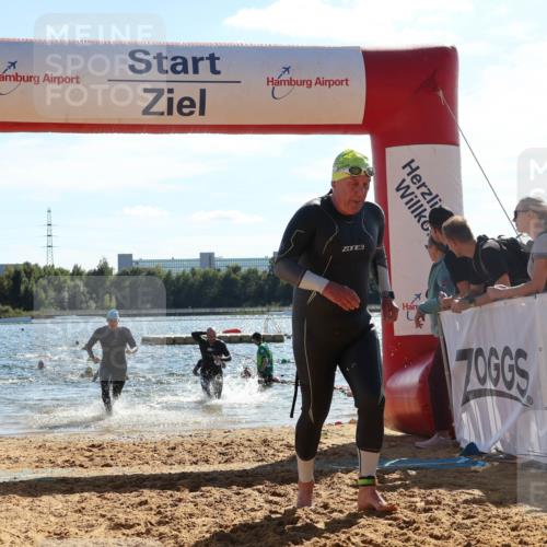 07.09.2025 - 19. Norderstedt Triathlon Luisa Fischer http://msf.ph/oto/8766363 07.09.2025 15:10:32 Schwimmen 380, 418, 929, 1515 meine-sportfotos.de