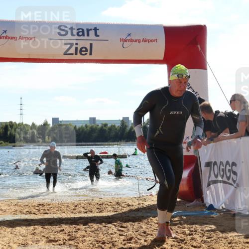 07.09.2025 - 19. Norderstedt Triathlon Luisa Fischer http://msf.ph/oto/8766366 07.09.2025 15:10:32 Schwimmen 380, 418, 929, 1515 meine-sportfotos.de