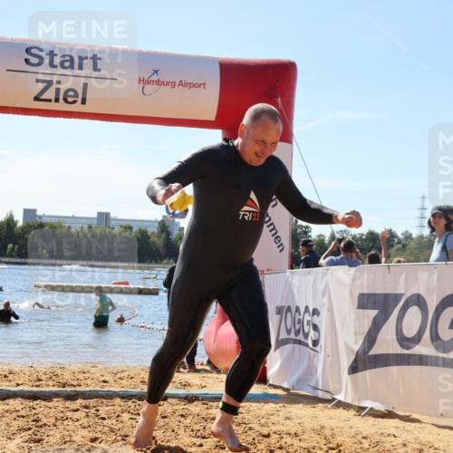 07.09.2025 - 19. Norderstedt Triathlon Luisa Fischer http://msf.ph/oto/8766425 07.09.2025 12:39:33 Schwimmen 322 meine-sportfotos.de