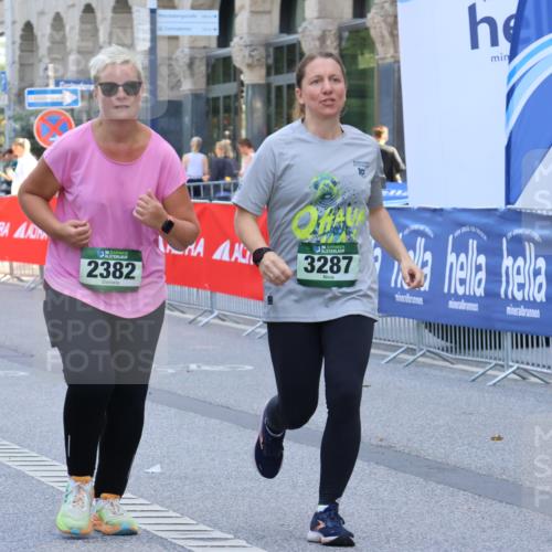 07.09.2025 - BARMER Alsterlauf Strokosch-Dieckow http://msf.ph/oto/8766437 07.09.2025 10:29:47 Ziel 3950, 4126 meine-sportfotos.de