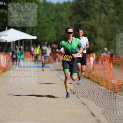 07.09.2025 - 19. Norderstedt Triathlon Michael Strokosch http://msf.ph/oto/8766458 07.09.2025 11:34:17 Laufen 276, 1173 meine-sportfotos.de