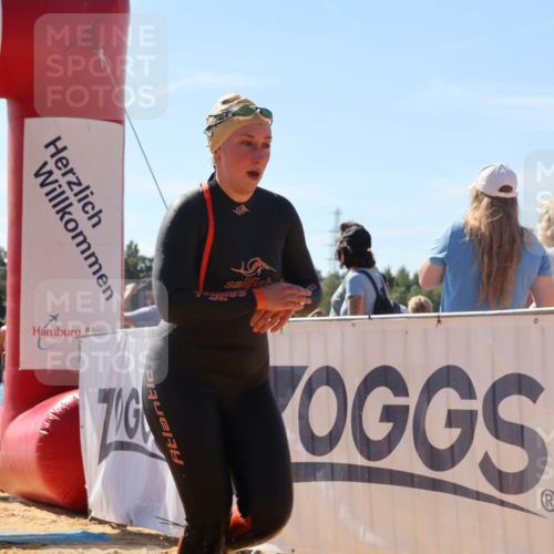 07.09.2025 - 19. Norderstedt Triathlon Luisa Fischer http://msf.ph/oto/8766477 07.09.2025 12:39:45 Schwimmen 336 meine-sportfotos.de