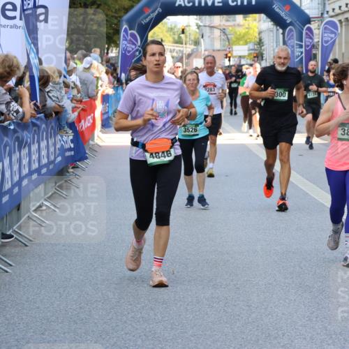 07.09.2025 - BARMER Alsterlauf Strokosch-Dieckow http://msf.ph/oto/8766503 07.09.2025 10:11:41 Ziel 2171, 2200, 2331, 2599, 2995, 3036, 3126, 3302, 3613, 3614, 4193, 4264, 4415, 4970, 5175, 5214, 5410, 5418, 5613, 5614, 5638, 5813, 5827, 5911, 5956, 6008, 6009, 6126, 6310, 6323, 8145, 8181, 8182, 8228, 8229, 8498 meine-sportfotos.de