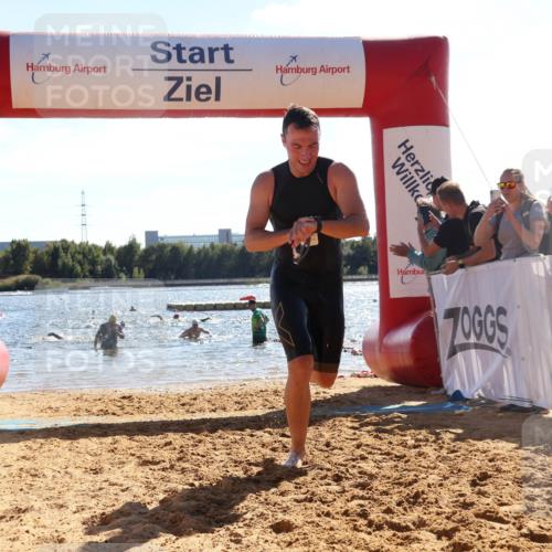 07.09.2025 - 19. Norderstedt Triathlon Luisa Fischer http://msf.ph/oto/8766508 07.09.2025 15:10:54 Schwimmen 383, 405, 886, 1420, 1443 meine-sportfotos.de