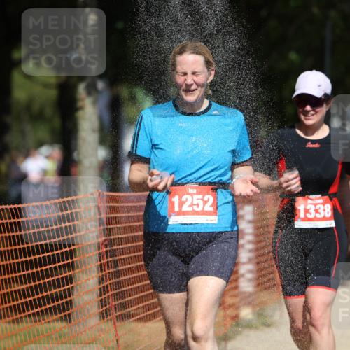 07.09.2025 - 19. Norderstedt Triathlon Michael Strokosch http://msf.ph/oto/8766513 07.09.2025 13:00:26 Laufen 728, 783, 820, 1252, 1322, 1338, 1382 meine-sportfotos.de