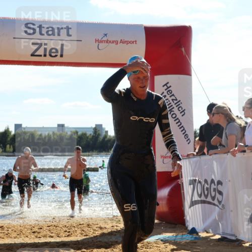 07.09.2025 - 19. Norderstedt Triathlon Luisa Fischer http://msf.ph/oto/8766544 07.09.2025 15:11:17 Schwimmen 378, 409, 890, 924, 1423, 1444, 1464 meine-sportfotos.de