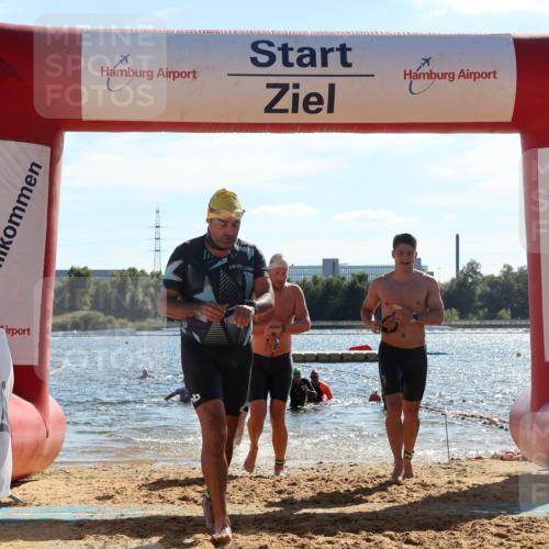 07.09.2025 - 19. Norderstedt Triathlon Luisa Fischer http://msf.ph/oto/8766560 07.09.2025 15:11:20 Schwimmen 378, 409, 890, 924, 1423, 1444, 1464 meine-sportfotos.de