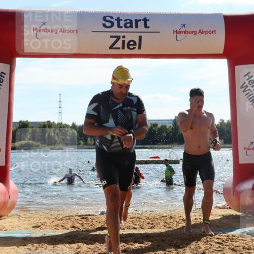 07.09.2025 - 19. Norderstedt Triathlon Luisa Fischer http://msf.ph/oto/8766573 07.09.2025 15:11:21 Schwimmen 378, 409, 924, 1423, 1444, 1464 meine-sportfotos.de