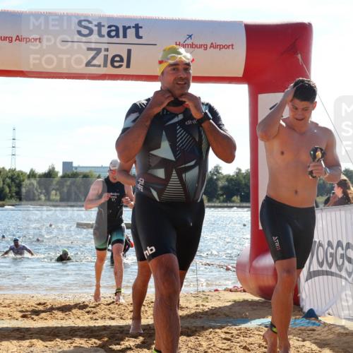 07.09.2025 - 19. Norderstedt Triathlon Luisa Fischer http://msf.ph/oto/8766583 07.09.2025 15:11:22 Schwimmen 378, 409, 924, 1423, 1444, 1464 meine-sportfotos.de