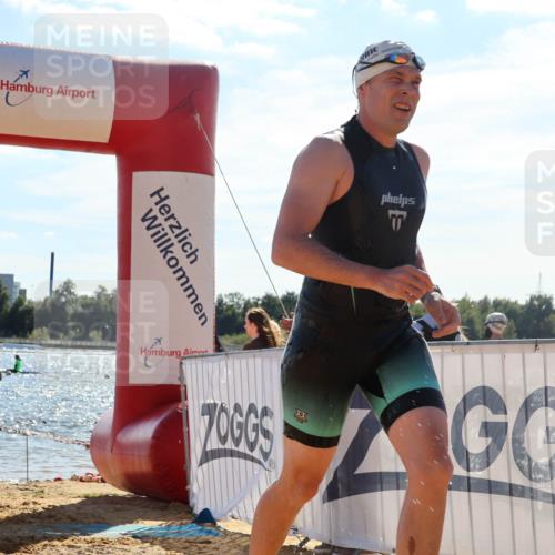07.09.2025 - 19. Norderstedt Triathlon Luisa Fischer http://msf.ph/oto/8766594 07.09.2025 15:11:25 Schwimmen 376, 378, 409, 924, 1423, 1444, 1464 meine-sportfotos.de