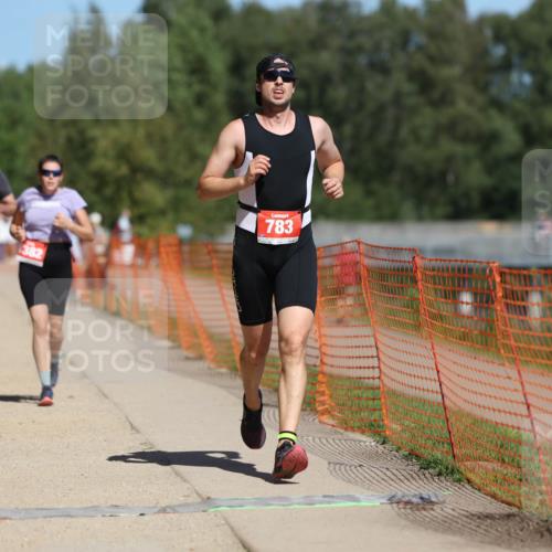 07.09.2025 - 19. Norderstedt Triathlon Michael Strokosch http://msf.ph/oto/8766606 07.09.2025 13:00:30 Laufen 728, 752, 783, 1382 meine-sportfotos.de