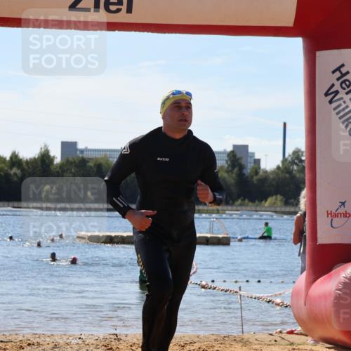 07.09.2025 - 19. Norderstedt Triathlon Luisa Fischer http://msf.ph/oto/8766652 07.09.2025 12:40:58 Schwimmen 312 meine-sportfotos.de