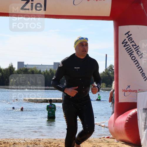 07.09.2025 - 19. Norderstedt Triathlon Luisa Fischer http://msf.ph/oto/8766655 07.09.2025 12:40:58 Schwimmen 312 meine-sportfotos.de
