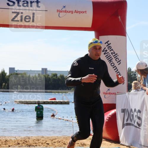 07.09.2025 - 19. Norderstedt Triathlon Luisa Fischer http://msf.ph/oto/8766656 07.09.2025 12:40:59 Schwimmen 312 meine-sportfotos.de