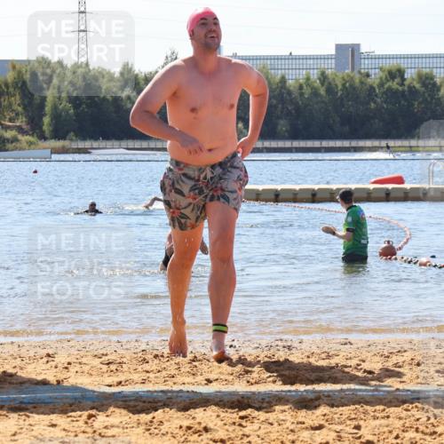 07.09.2025 - 19. Norderstedt Triathlon Luisa Fischer http://msf.ph/oto/8766666 07.09.2025 12:41:22 Schwimmen 315 meine-sportfotos.de