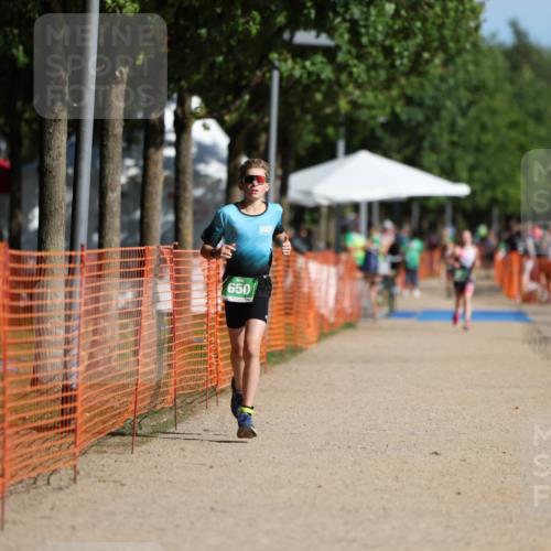 07.09.2025 - 19. Norderstedt Triathlon Michael Strokosch http://msf.ph/oto/8766719 07.09.2025 10:50:42 Laufen 650 meine-sportfotos.de