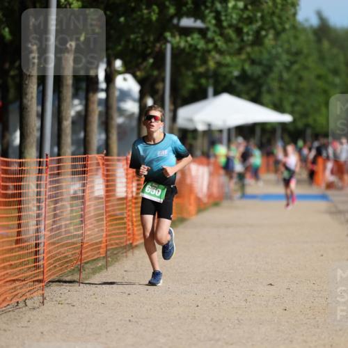 07.09.2025 - 19. Norderstedt Triathlon Michael Strokosch http://msf.ph/oto/8766724 07.09.2025 10:50:42 Laufen 650 meine-sportfotos.de