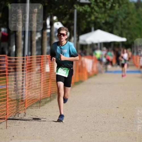 07.09.2025 - 19. Norderstedt Triathlon Michael Strokosch http://msf.ph/oto/8766733 07.09.2025 10:50:44 Laufen 650 meine-sportfotos.de