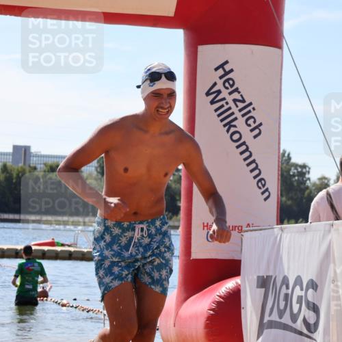 07.09.2025 - 19. Norderstedt Triathlon Luisa Fischer http://msf.ph/oto/8766745 07.09.2025 12:41:57 Schwimmen 356 meine-sportfotos.de