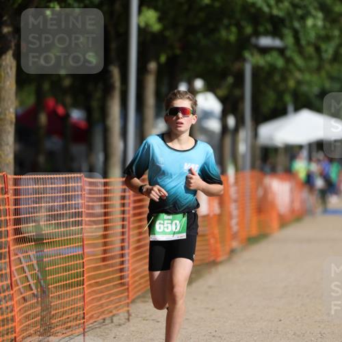 07.09.2025 - 19. Norderstedt Triathlon Michael Strokosch http://msf.ph/oto/8766746 07.09.2025 10:50:45 Laufen 650 meine-sportfotos.de