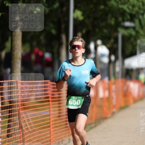 07.09.2025 - 19. Norderstedt Triathlon Michael Strokosch http://msf.ph/oto/8766749 07.09.2025 10:50:45 Laufen 650 meine-sportfotos.de