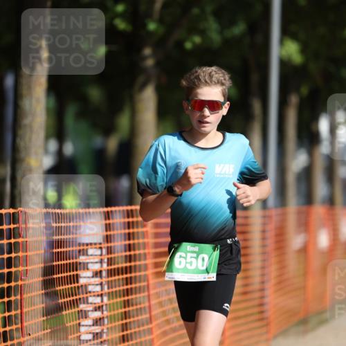 07.09.2025 - 19. Norderstedt Triathlon Michael Strokosch http://msf.ph/oto/8766754 07.09.2025 10:50:46 Laufen 650 meine-sportfotos.de