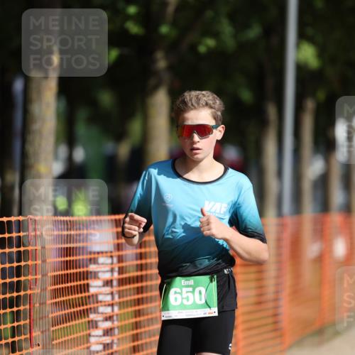07.09.2025 - 19. Norderstedt Triathlon Michael Strokosch http://msf.ph/oto/8766756 07.09.2025 10:50:46 Laufen 650 meine-sportfotos.de