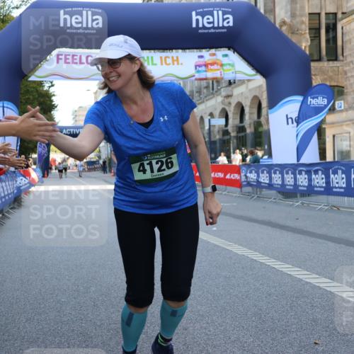 07.09.2025 - BARMER Alsterlauf Strokosch-Dieckow http://msf.ph/oto/8766809 07.09.2025 10:30:32 Ziel 3324, 3451, 6239, 6240 meine-sportfotos.de