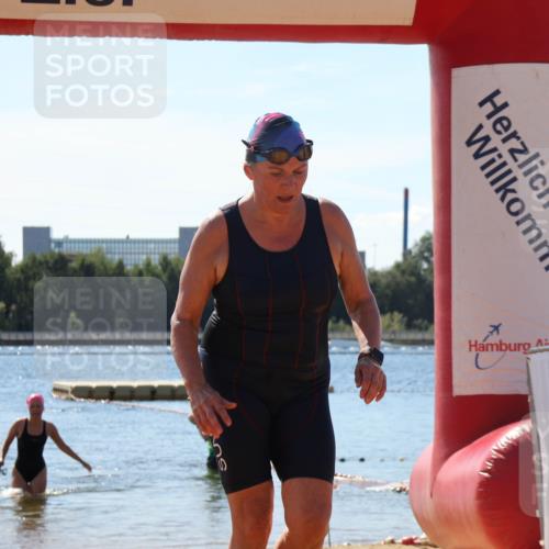 07.09.2025 - 19. Norderstedt Triathlon Luisa Fischer http://msf.ph/oto/8766822 07.09.2025 12:42:52 Schwimmen 314 meine-sportfotos.de