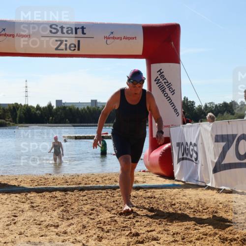 07.09.2025 - 19. Norderstedt Triathlon Luisa Fischer http://msf.ph/oto/8766826 07.09.2025 12:42:53 Schwimmen 314 meine-sportfotos.de