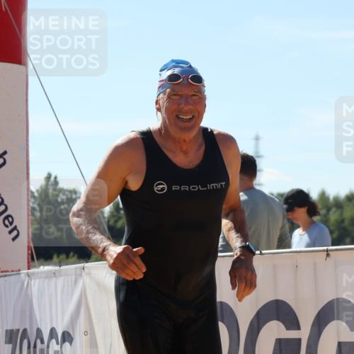 07.09.2025 - 19. Norderstedt Triathlon Luisa Fischer http://msf.ph/oto/8766850 07.09.2025 12:43:49 Schwimmen 325 meine-sportfotos.de