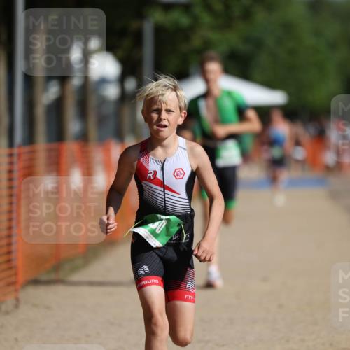 07.09.2025 - 19. Norderstedt Triathlon Michael Strokosch http://msf.ph/oto/8766856 07.09.2025 10:51:08 Laufen 80, 663 meine-sportfotos.de