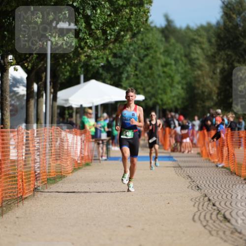 07.09.2025 - 19. Norderstedt Triathlon Michael Strokosch http://msf.ph/oto/8766879 07.09.2025 10:51:12 Laufen 80, 649, 663 meine-sportfotos.de