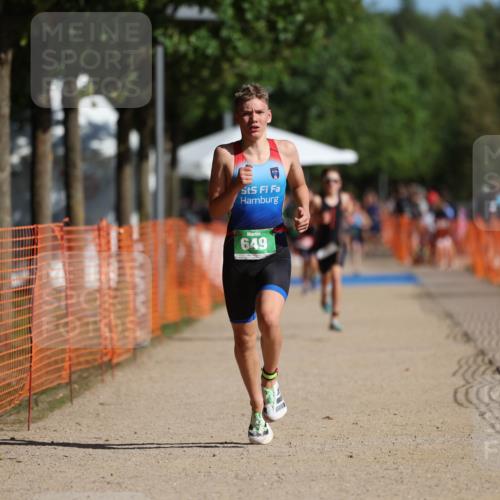 07.09.2025 - 19. Norderstedt Triathlon Michael Strokosch http://msf.ph/oto/8766902 07.09.2025 10:51:15 Laufen 68, 649, 663 meine-sportfotos.de