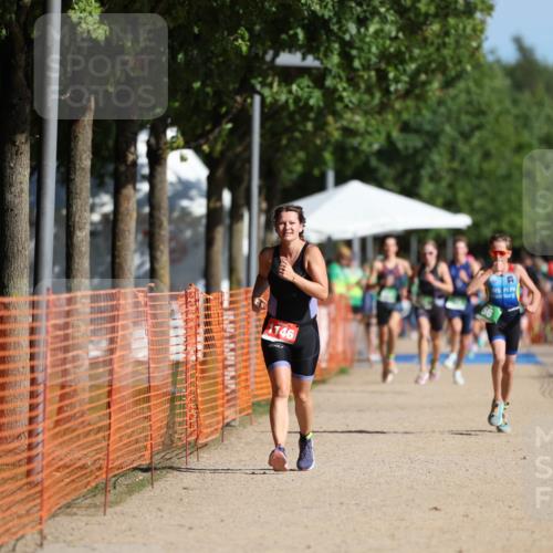 07.09.2025 - 19. Norderstedt Triathlon Michael Strokosch http://msf.ph/oto/8766952 07.09.2025 10:51:28 Laufen 56, 1146 meine-sportfotos.de