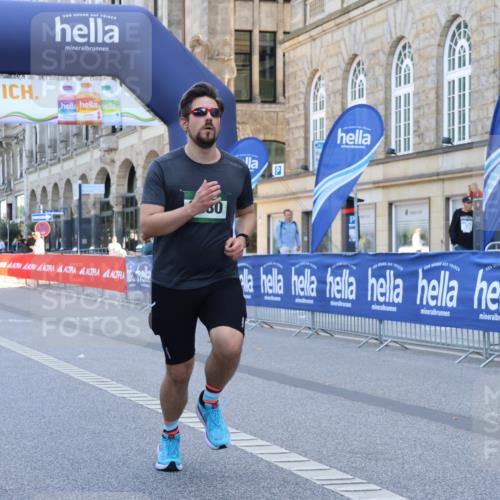 07.09.2025 - BARMER Alsterlauf Strokosch-Dieckow http://msf.ph/oto/8766981 07.09.2025 10:30:35 Ziel 3324, 3451, 6239 meine-sportfotos.de