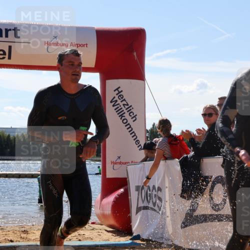 07.09.2025 - 19. Norderstedt Triathlon Luisa Fischer http://msf.ph/oto/8766996 07.09.2025 13:23:08 Schwimmen 974, 1036, 1468 meine-sportfotos.de