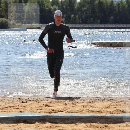 07.09.2025 - 19. Norderstedt Triathlon Luisa Fischer http://msf.ph/oto/8767002 07.09.2025 13:23:58 Schwimmen 392 meine-sportfotos.de
