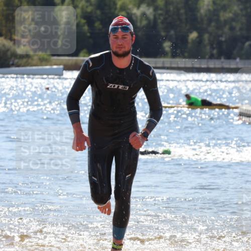 07.09.2025 - 19. Norderstedt Triathlon Luisa Fischer http://msf.ph/oto/8767025 07.09.2025 13:24:18 Schwimmen 999 meine-sportfotos.de
