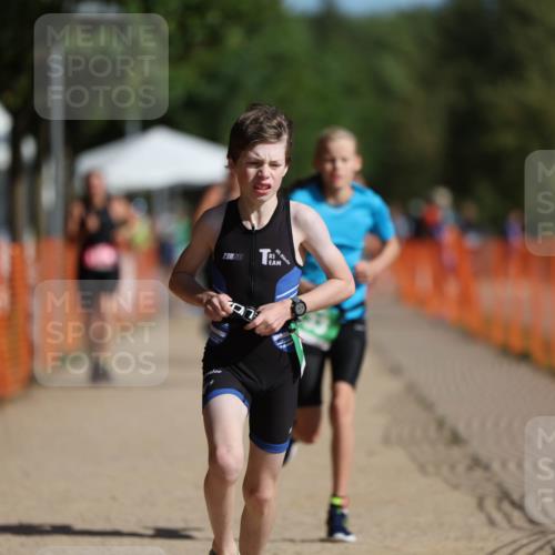 07.09.2025 - 19. Norderstedt Triathlon Michael Strokosch http://msf.ph/oto/8767045 07.09.2025 10:51:43 Laufen 63, 66, 133 meine-sportfotos.de