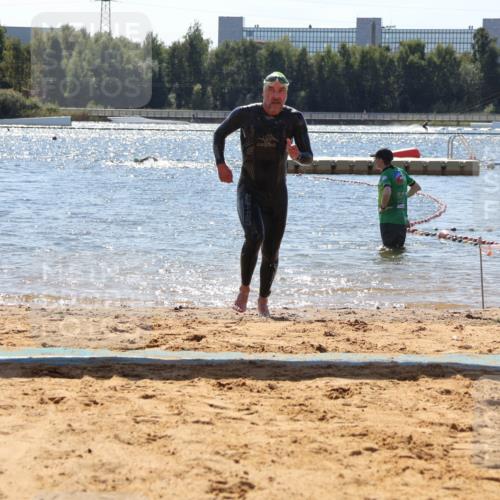 07.09.2025 - 19. Norderstedt Triathlon Luisa Fischer http://msf.ph/oto/8767093 07.09.2025 13:24:38 Schwimmen 997, 1003, 1007 meine-sportfotos.de
