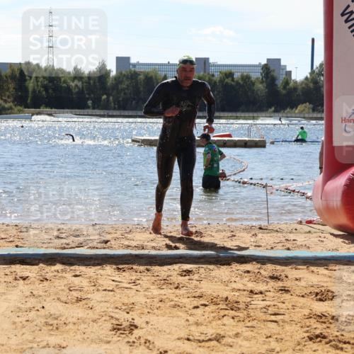 07.09.2025 - 19. Norderstedt Triathlon Luisa Fischer http://msf.ph/oto/8767103 07.09.2025 13:24:38 Schwimmen 997, 1003, 1007 meine-sportfotos.de