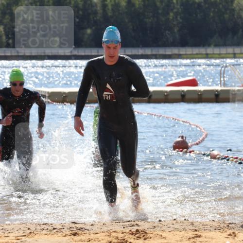 07.09.2025 - 19. Norderstedt Triathlon Luisa Fischer http://msf.ph/oto/8767116 07.09.2025 13:25:21 Schwimmen 1004, 1015 meine-sportfotos.de